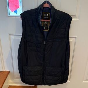 Under Armour Men's Dark Blue Quilted Vest